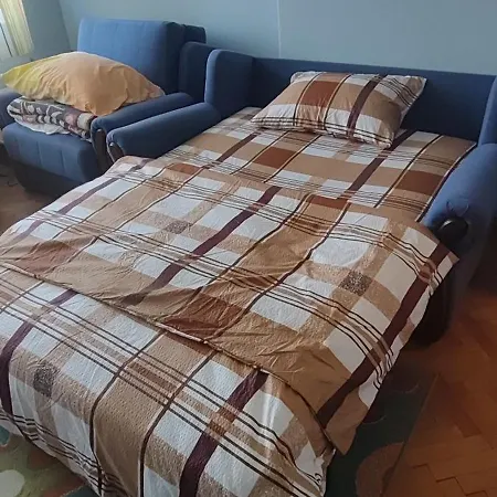 Station Apartment